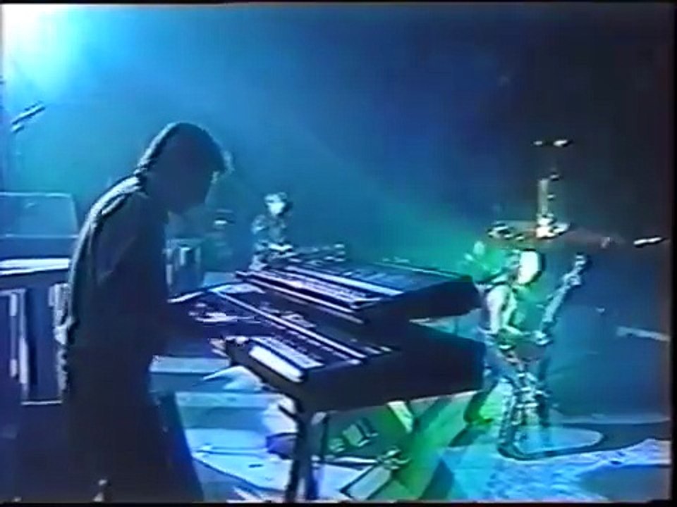 Johnny Hallyday & Amina – Toute la musique que j’aime (Le Grand Concert des Potes – 09 juin 1991, FR3)