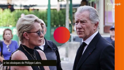 Sophie Davant, soutien précieux pour son compagnon William Leymergie au moment d'honorer Philippe Labro, son grand ami