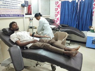 रक्तदान कर बचा सकते हैं तीन लोगों की जान, बॉडी से कम होता है कोलेस्ट्राल