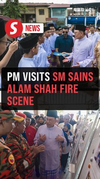 Anwar visits SM Sains Alam Shah fire site