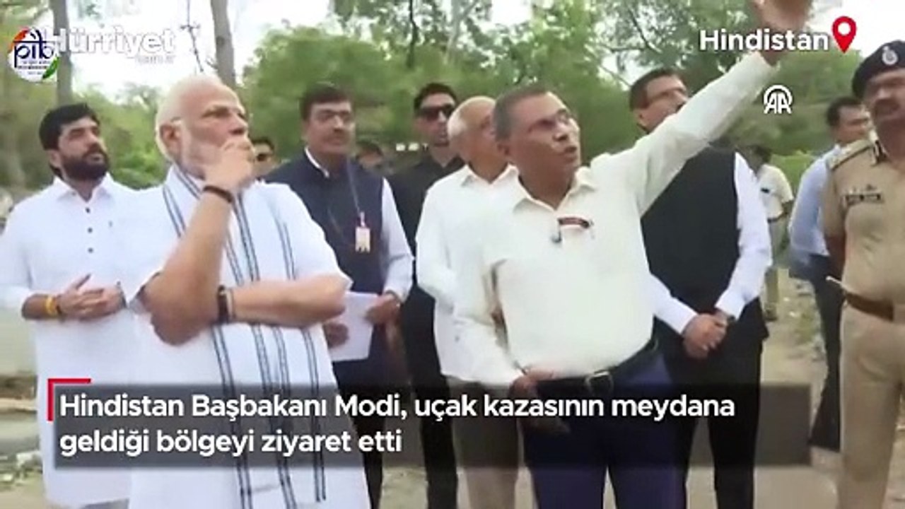 Hindistan’da uçak kazasında son durum: Modi enkazı gezdi