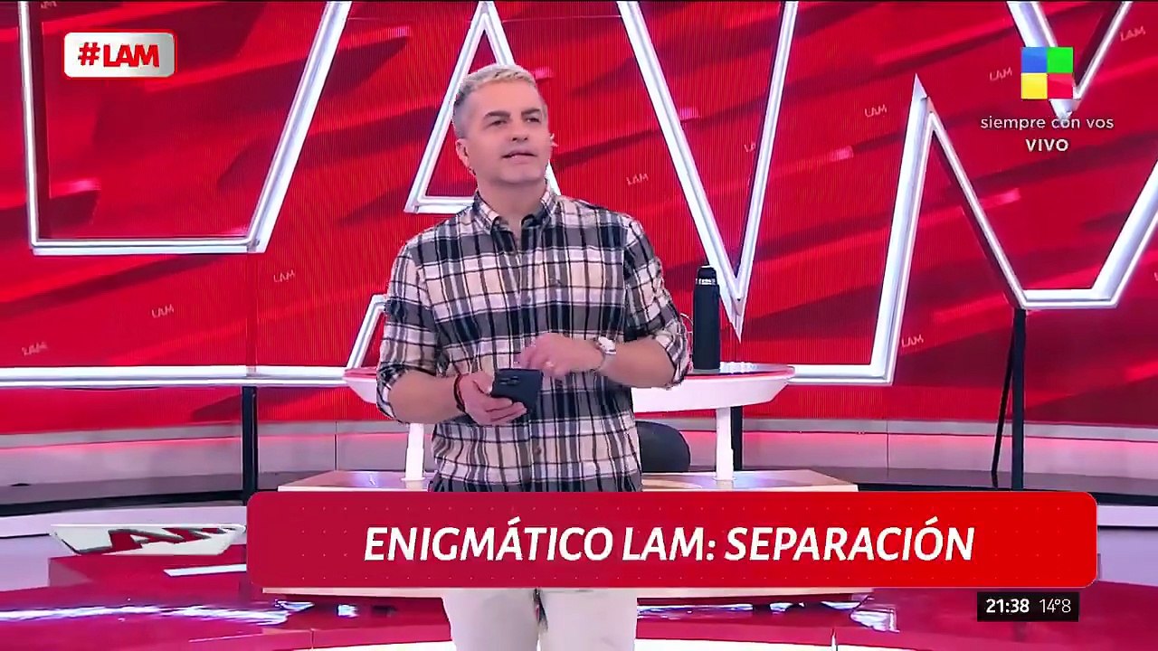 Ángel de Brito reveló que Rusherking y Ángela Torres se separaron.