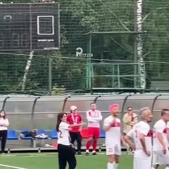 Maçta gerginlik! Hafsanur Sancaktutan sevgilisi Kubilay Aka'yı kolundan tutup uzaklaştırdı