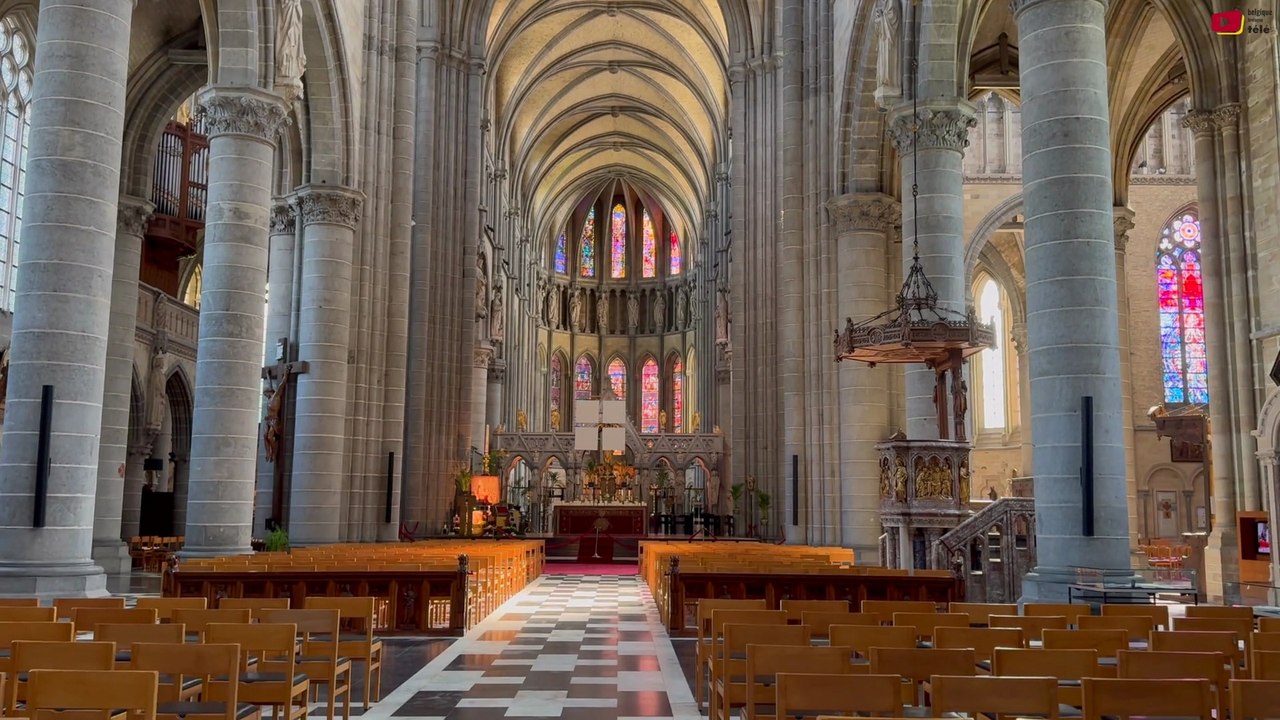 Ieper | Sint-Maartenskathedraal / Cathédrale Saint-Martin | Belgique Bretagne Télé