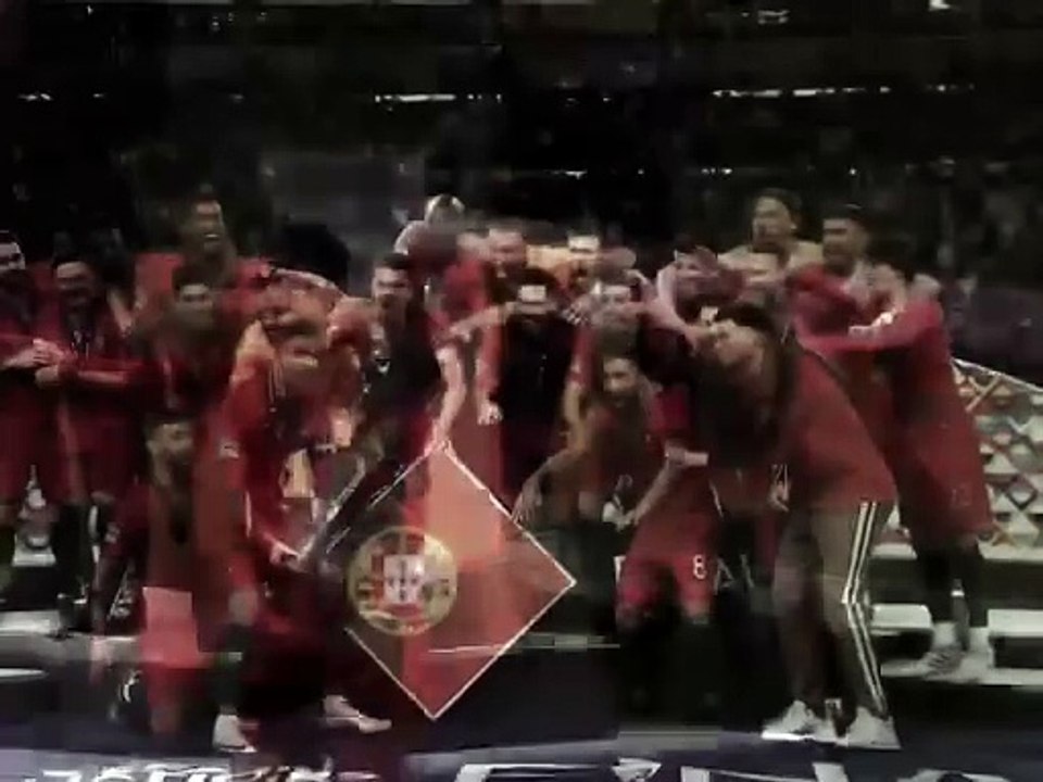 If I had to choose between love and attention, I'd choose Cristiano Ronaldo