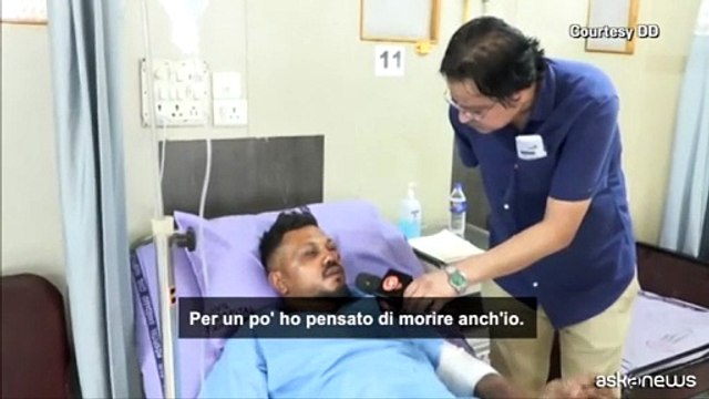 Parla il superstite del volo Air India: Non so come sono ancora vivo