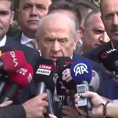 APOYA KURUCU ÖNDER DİYEN VATAN HAİNİ SENİN MHP'NİN BAŞINDA NE İŞİN VAR