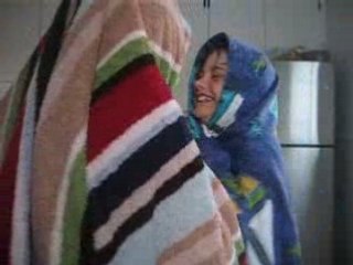 Annie & Ses Hommes (Version Nones) : Annie À Peur !