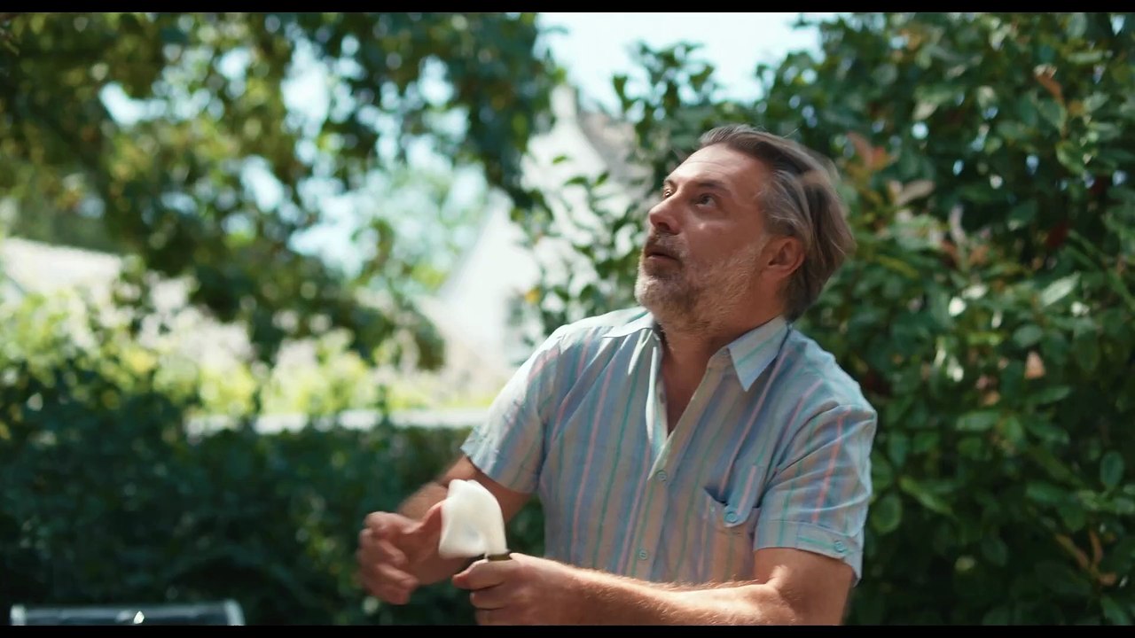 Young Hearts 2025 Trailer deutsch