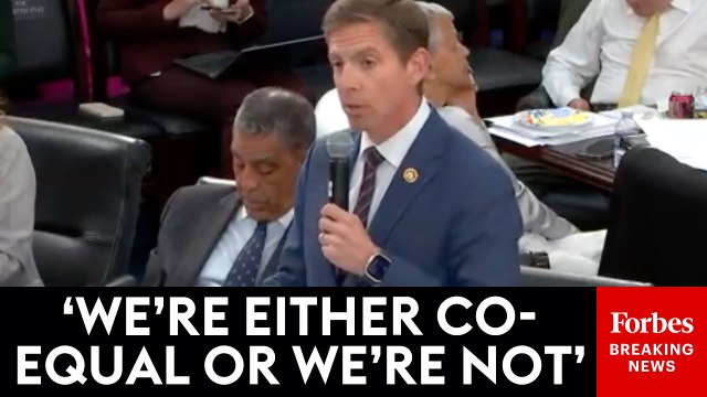 Levin Promotes Amendment Stating Congress Has Power Of The Purse—And All Republicans Vote Against It