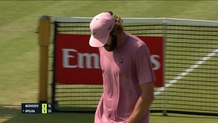 's-Hertogenbosch - Roi du tie-break, Opelka surprend Medvedev