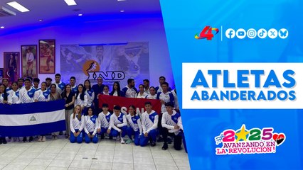 🏅 Atletas y luchadores de AMM reciben la bandera rumbo a torneos internacionales 🌍