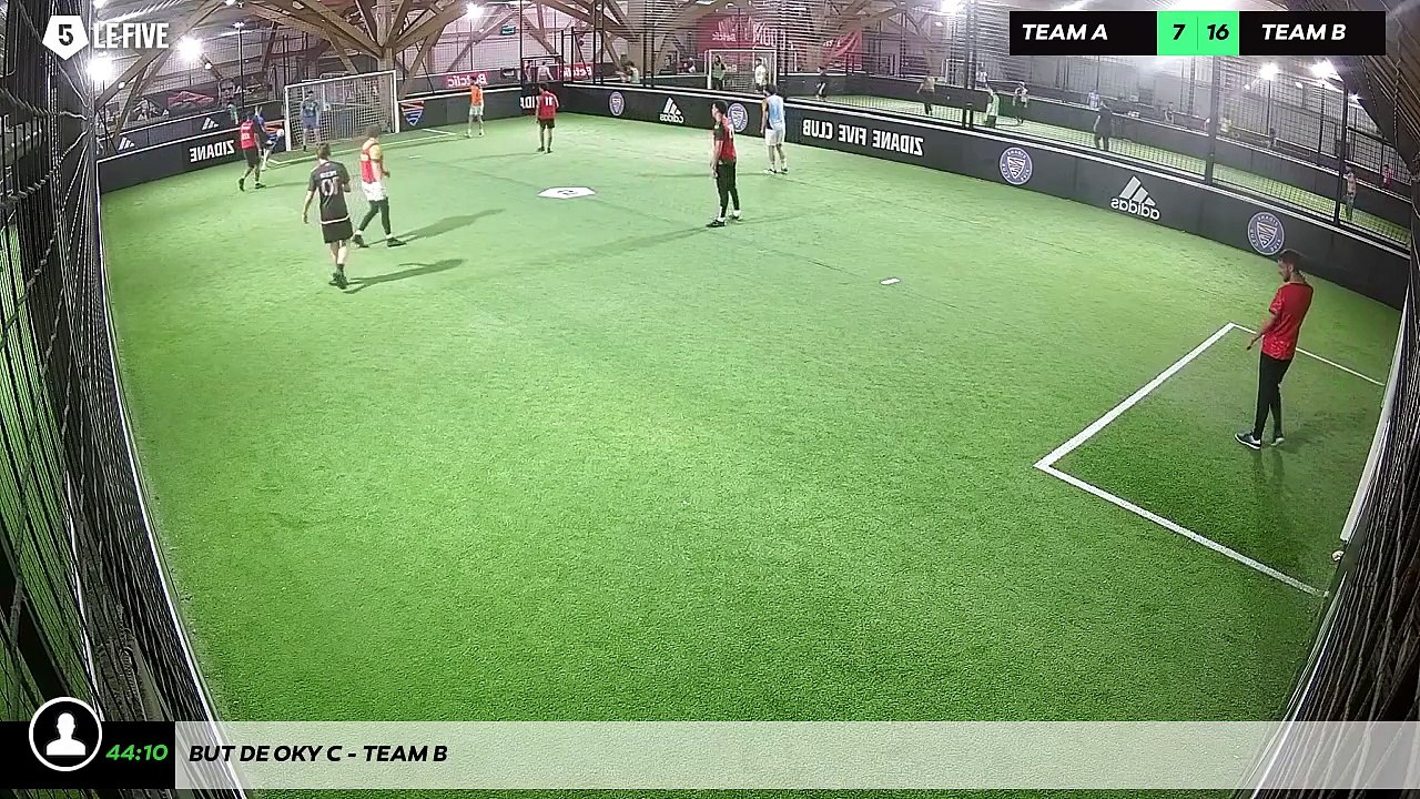 But de Oky C - Team B
