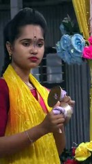 সখি গোপ‘নে কি যে বললো