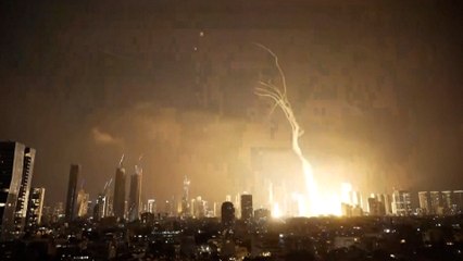 L’Iran riposte à l'attaque massive d'Israël