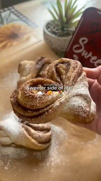 Yummiest Cinnamon Rolls #cooking #food #asmr #recipe #foryou