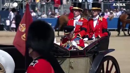 Londra, i reali alla parata "Trooping the Colour": c'e' anche Kate
