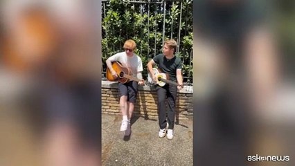 Alfa incontra Ed Sheeran a Roma e canta con lui "The A Team"