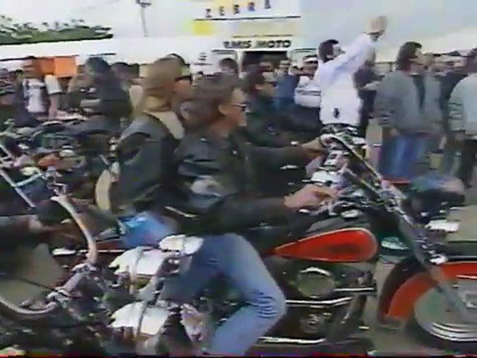 Johnny Hallyday – Rassemblement HDC Niglos au Circuit Carole (Mai 1992)