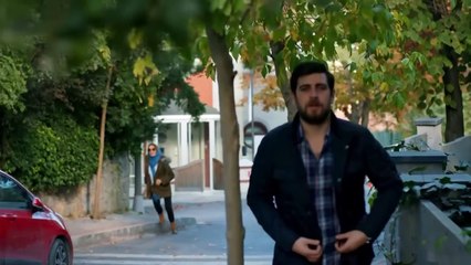 41. Estado Civil: Complicado (Iliski Durumu: Karisik), en español