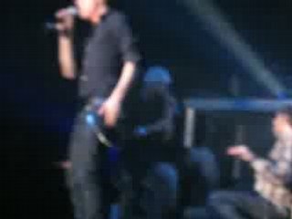 Ding Dang Dong ( flou )