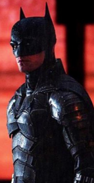 James Gunn Addresses Fan Expectations About Robert Pattinson’s Batman in the DCU #batman #superman