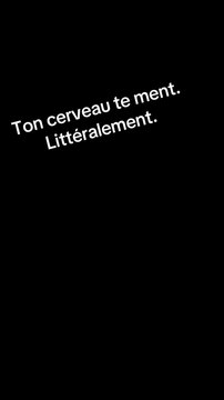 Ton cerveau te ment. Littéralement.#psychologie #biaiscognitifs #cerveauhumain #hypnose #hypnotherapie #therapie #inconscient #paix #psychologie #hypnosis #psychology #conscience #developpementpersonnel #mentaltraining #mindset #abonnement