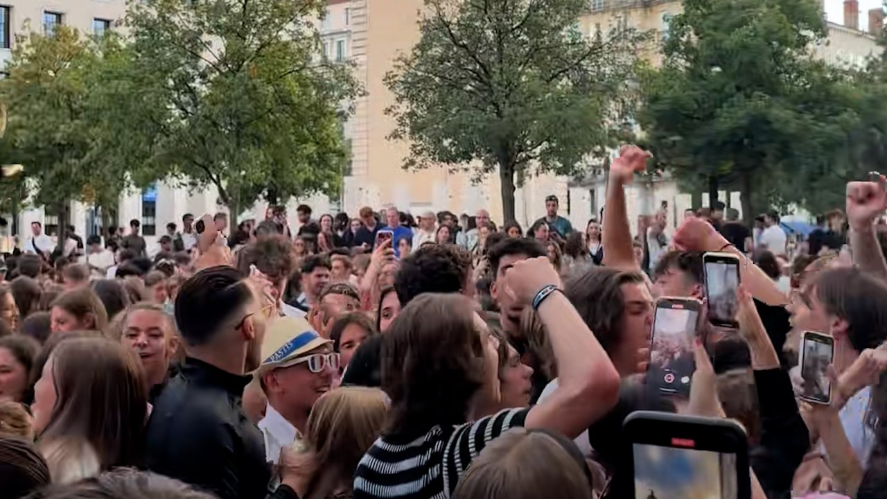 Pourquoi la Fête de la musique 2025 en France passionne les étrangers ?