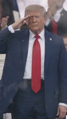 트럼프 생일 위한 軍열병식?…국가보다 '생일축가' 먼저 불렀다 [르포]