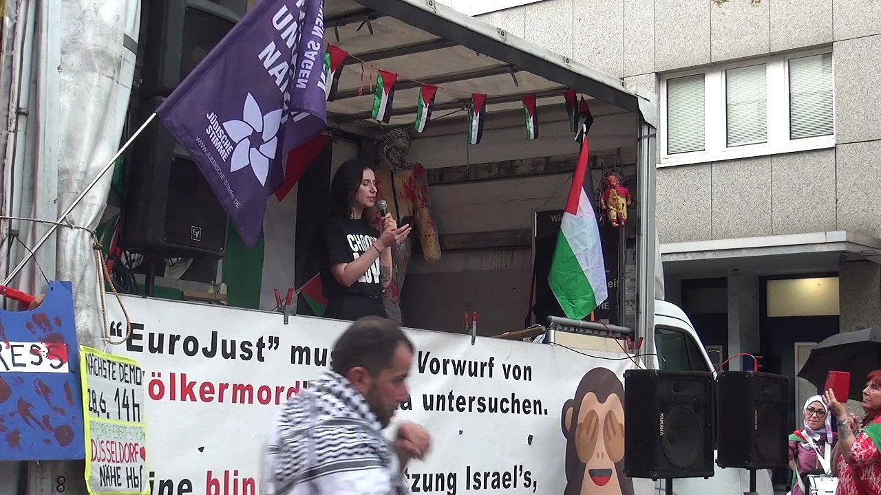 Friedensbündnis NRW Demo Düsseldorf 14.06.2025,Stoppt den Genozid