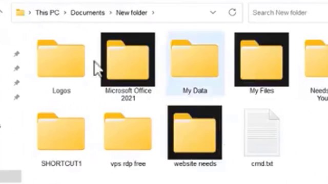 How do I get rid of the black background behind Folder Icons in File Explorer in Windows 11/10/8/7 ✅