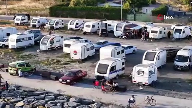 Herkes isyan ediyor! Beylikdüzü sahilinde karavan krizi