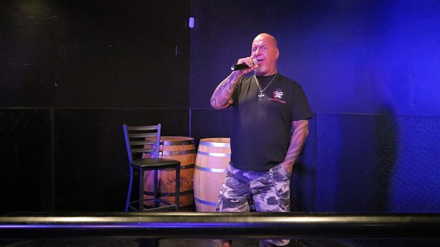 KISS - I STILL LOVE YOU (PERFORMED LIVE AT THE WESTERNER)