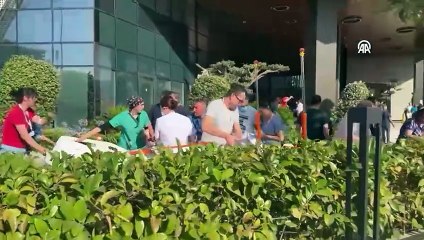 İzmir'de yangın: Hastane tahliye edildi!