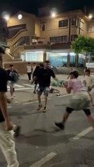 Decenas de magrebíes irrumpen en las fiestas  del Aguachinado en San Adrián.