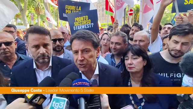 Conte Siciliani stufi mentre comitati d'affari spolpano sanità