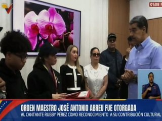 Pdte. Maduro otorga nacionalidad post-morten al cantante Rubby Pérez en honor al cariño a Venezuela