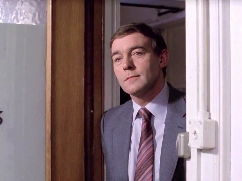 Tinker, Tailor, Soldier, Spy (1979) HD E3 Smiley Tracks the Mole - Alec Guinness, Beryl Reid, Michael jayston