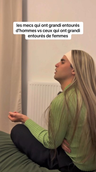 Les mecs qui ont grandi entouré d’hommes versus ceux qui ont grandi entouré de femmes