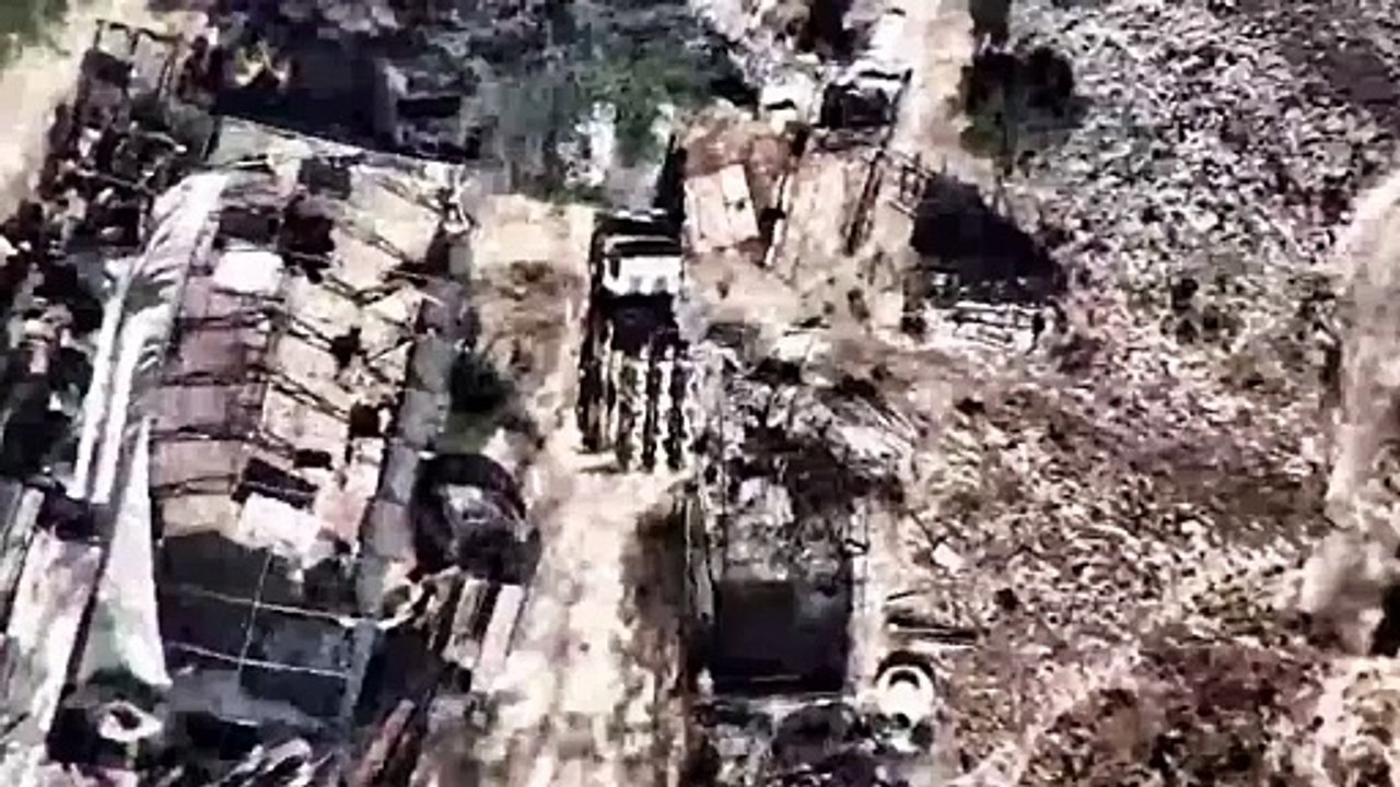 İsrail ordusu: Tahran'daki karadan karaya füze üretim tesisleri ve füze fırlatıcılarını imha ettik