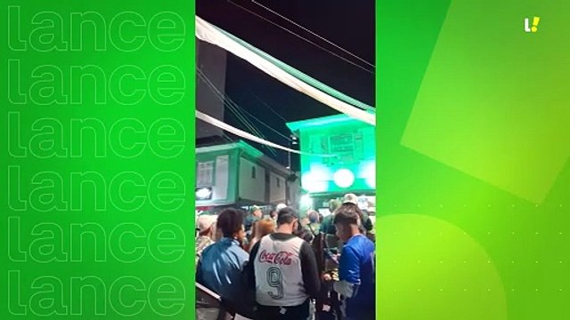 Torcedores do Palmeiras fazem a festa nas redondezas do Allianz Parque