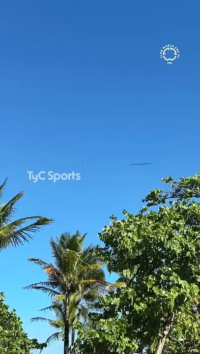 Durante un banderazo de Boca en Miami, una cargada de River