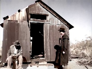 Roland Meets Brown | movie | 2004 | Official Featurette