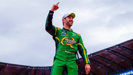 Daniel Suárez queda fuera del podio y termina en la posición 19 en NASCAR Cup Series México