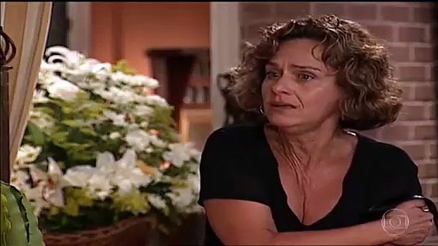 Novela Por Amor (1997) - Helena e Lídia discutem após casamento de Eduarda