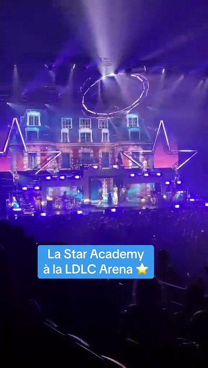 Les chanteurs de la Star Academy ont mis une belle ambiance à la LDLC Arena de Lyon