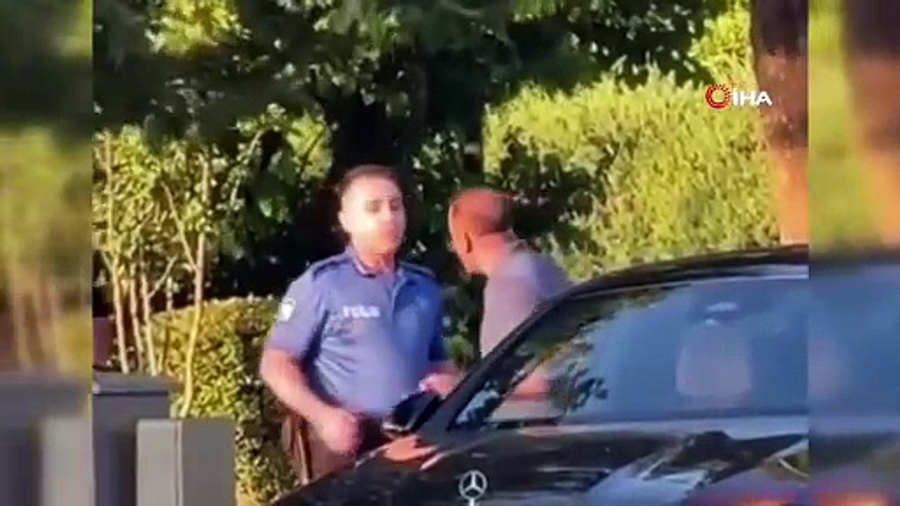CHP'li belediye meclis üyesinden polise yumruk!