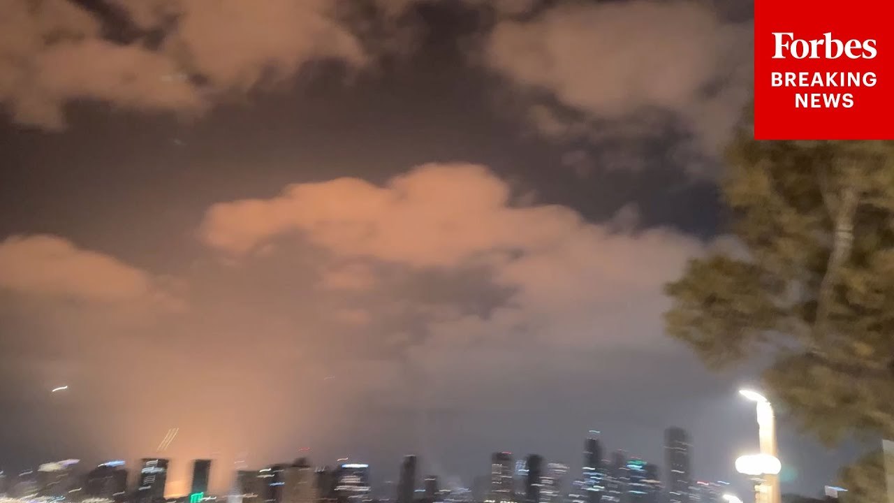 Cameras Capture Iranian Missiles Raining Down On Tel Aviv, Israel