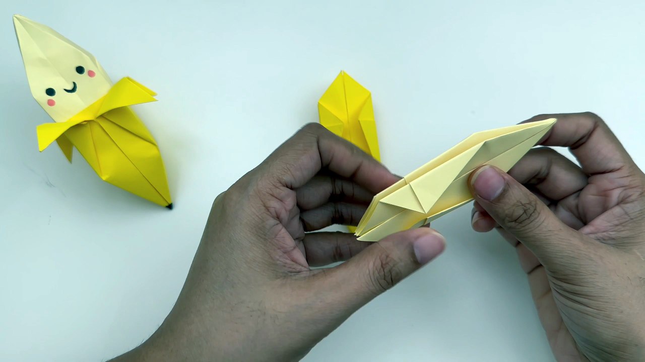How To Make Easy 3D Paper Banana For Kids / Nursery Craft Ideas / Paper Craft Easy / KIDS crafts
