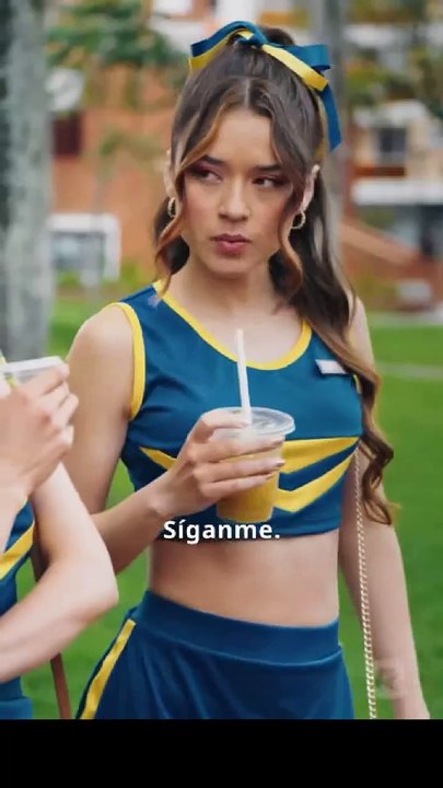 SIRVIENDO A MI RIVAL COMPLETO GRATIS